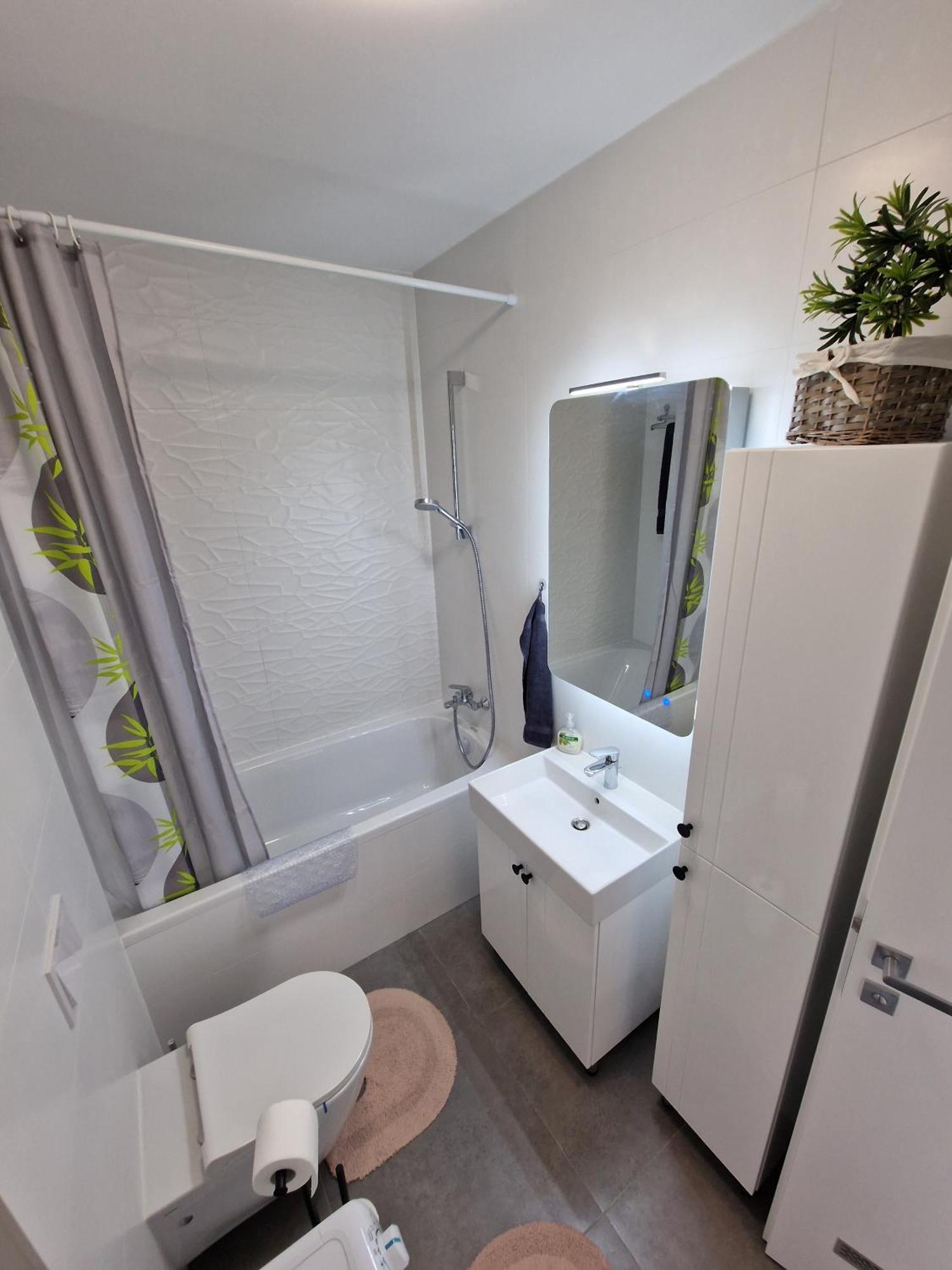 Apartment Queen คาร์โลวัตส์ ภายนอก รูปภาพ